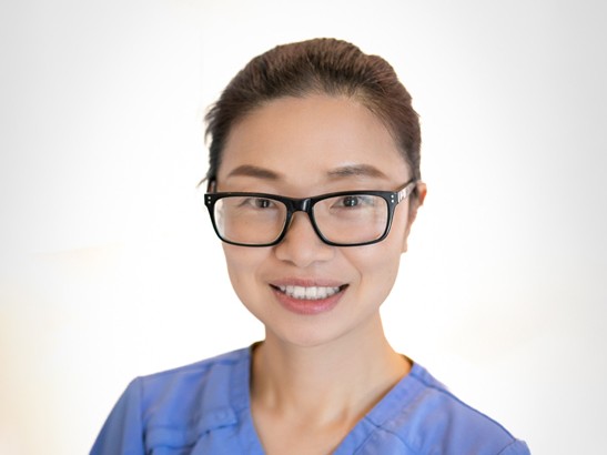 Hong Yin Endodontic dental assistant